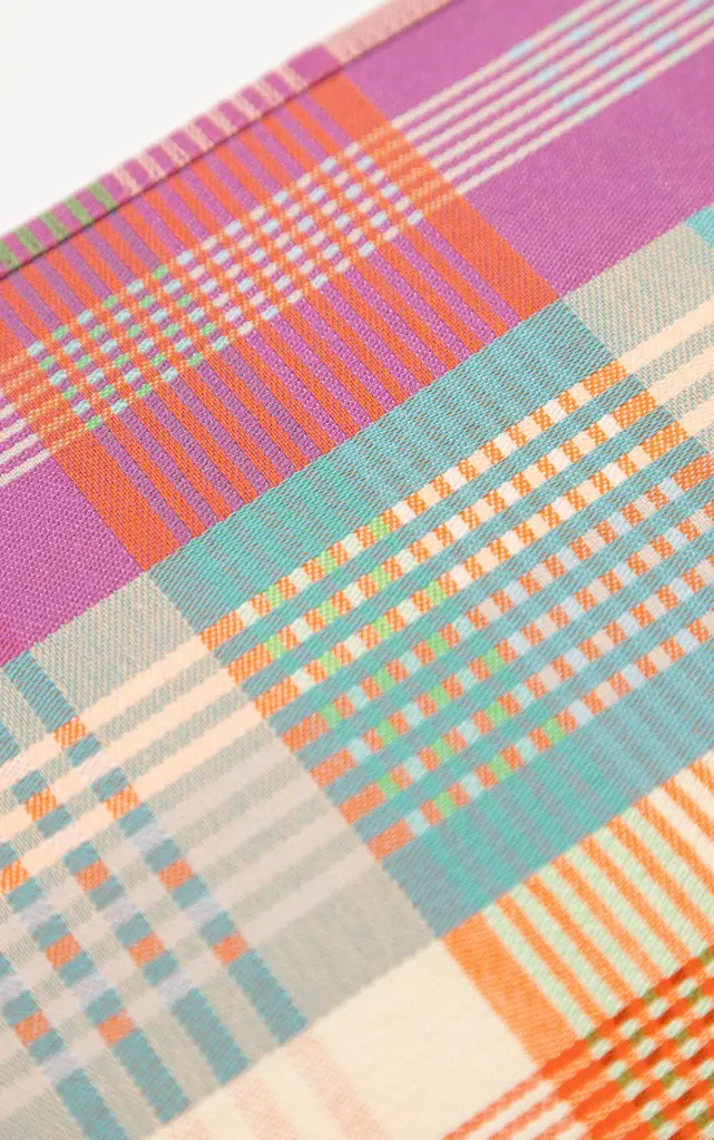 #127B_wildweave-teatowel-4.webp