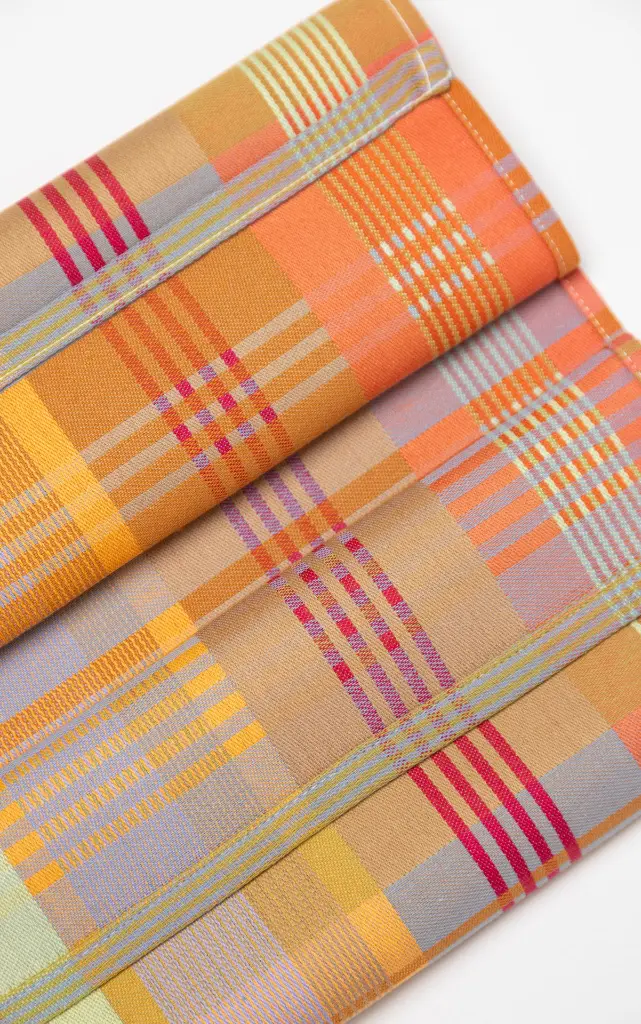 #116A wild weave tea towel781.webp