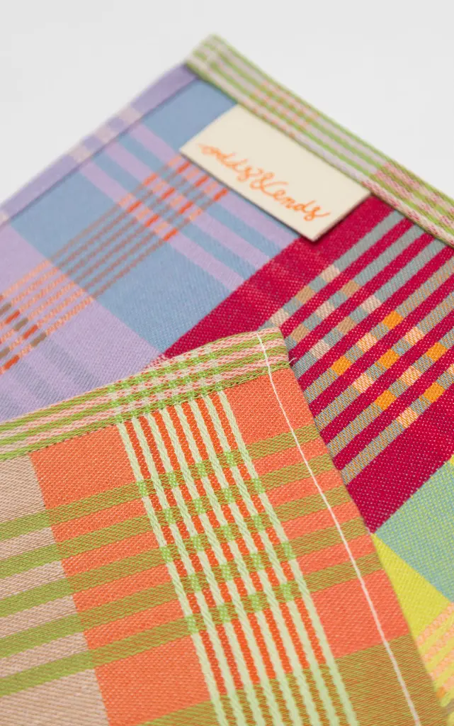 #116B wild weave tea towel789.webp