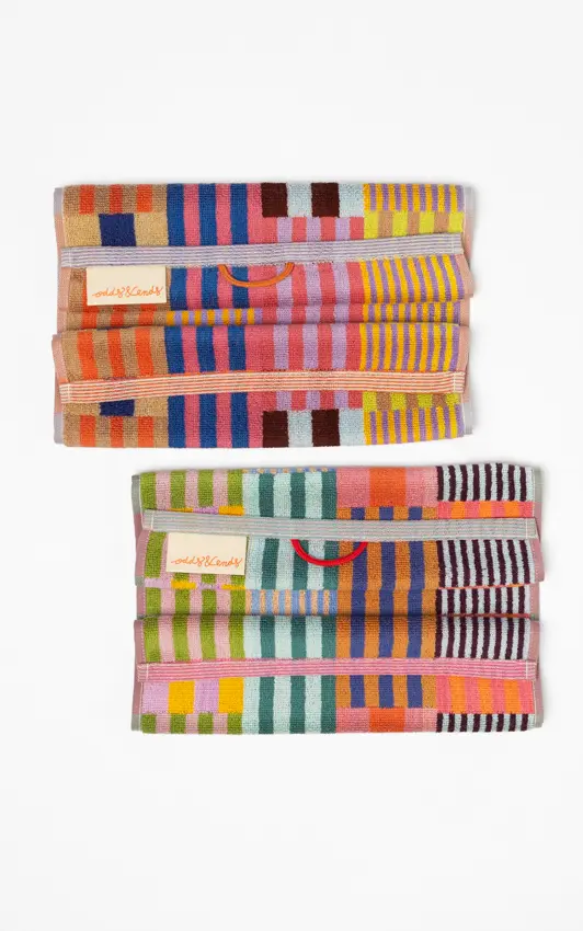 #124_tulip quilt guest towels-4.webp