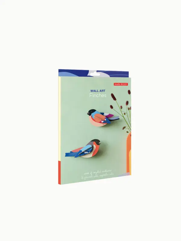 FINCHERS-GARDEN-BIRDS_B5-MOCKUP-PACKAGING-600x800.webp