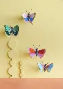 SMALL-BUTTERFLIES-GOLD-RIM-FERM-STRIPED-SPECKLED-COPPER-CLAUDINA_AMBIENT-OVERVIEW-PORTRAIT.webp